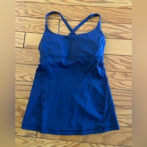 Lululemon Cross back tank navy size 4